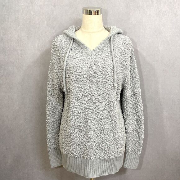 GreenTea Hooded V-Neck Sweater - Picture 3 of 6